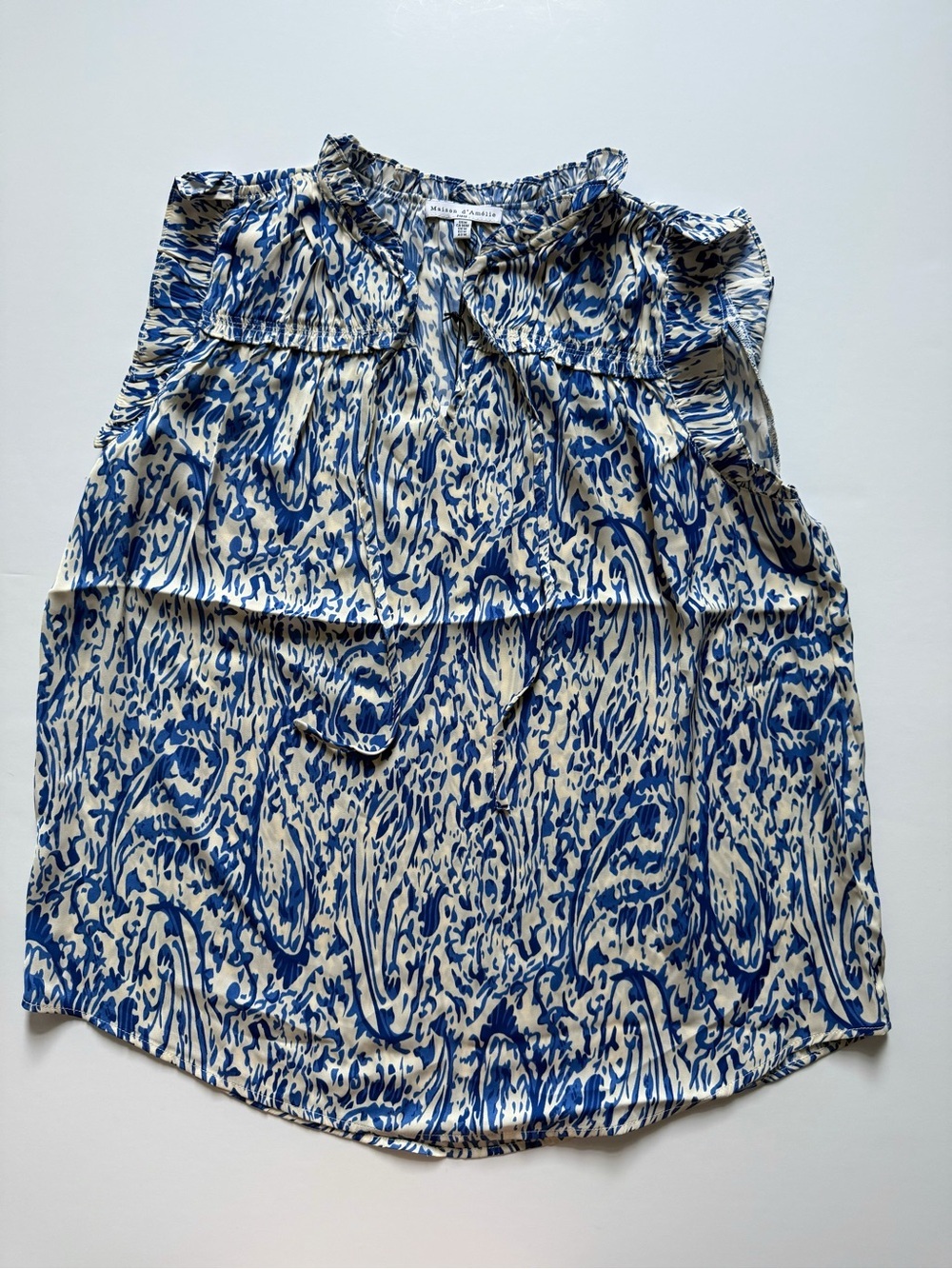 Maison d'Amélie sleeveless ruffle-neck blouse size M Medium NWT